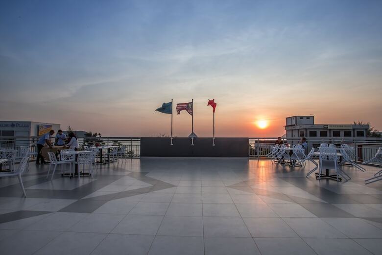 Adya Hotel Chenang