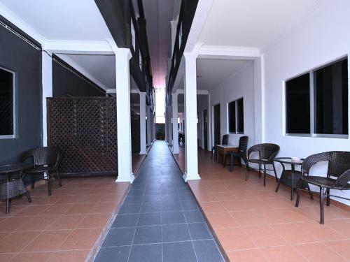 Hostal Oyo 43986 Tok Jah Guest House
