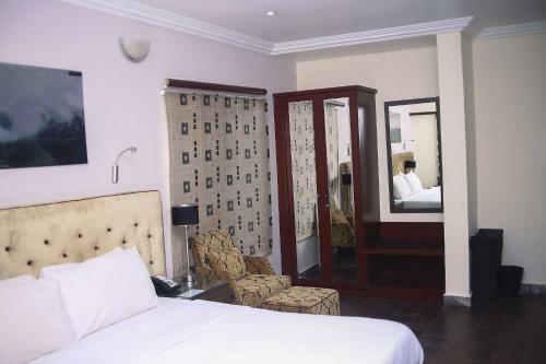 Hotel Capital Inn Plus