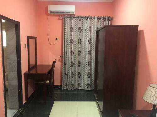 Kaura Hotel And Suites
