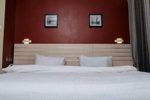 Hotel Albertville Luxury Rooms
