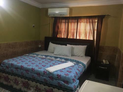 Hardrock Hotel And Suites