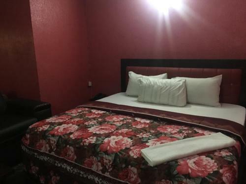 Hardrock Hotel And Suites