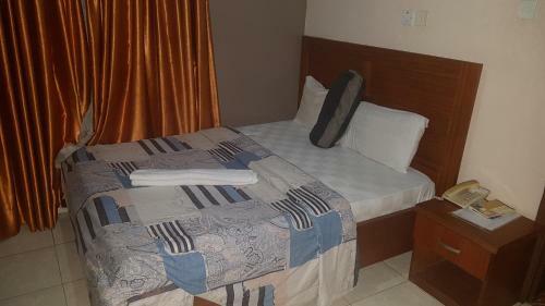 Golden Destiny International Hotel