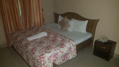 Golden Destiny International Hotel