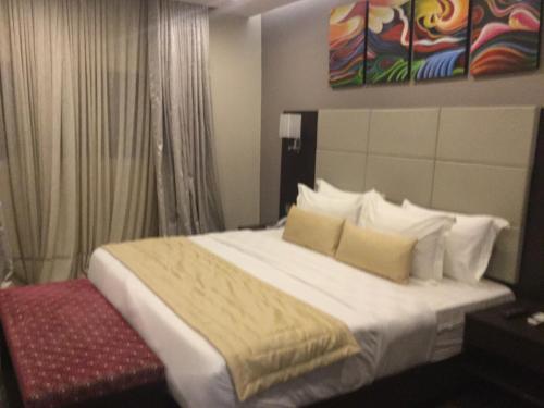 The Nook Hotel