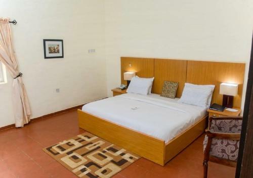 Qualer Apartments & Hotels