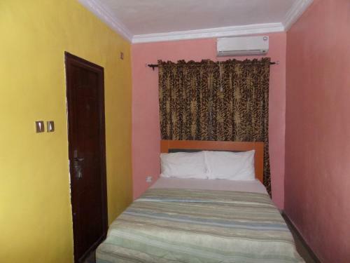 De-zone Hotel