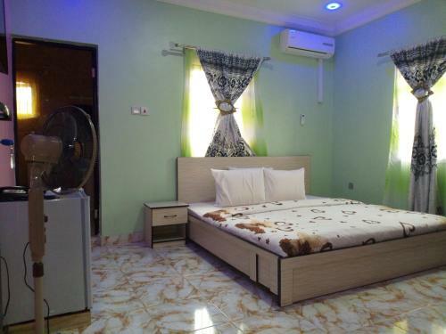 de Maria Inn & Hotels