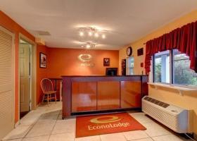 Hotel Econo Lodge (freport)
