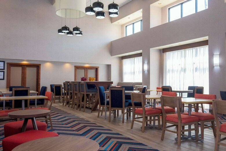 Hotel Hampton Inn & Suites Riverton