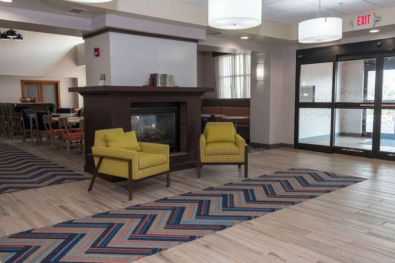 Hotel Hampton Inn & Suites Riverton