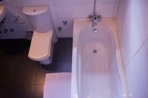 S & S Hotels And Suites