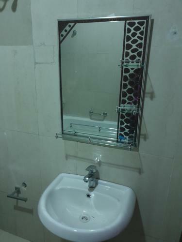 Hotel H53 Suites