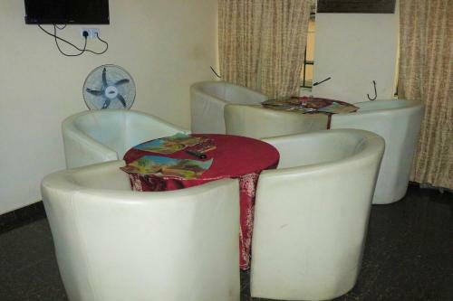 Hotel Chisam Suites Annex