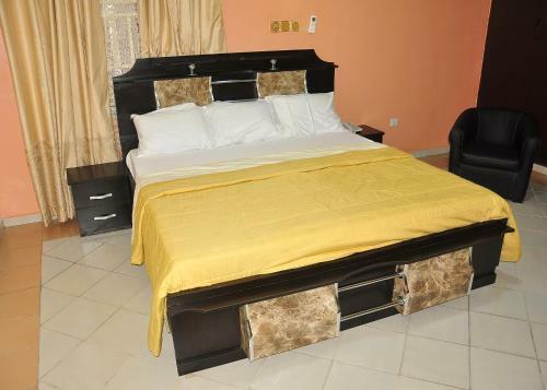 Hotel De Revelation