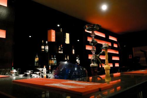 Visa Karena Hotels