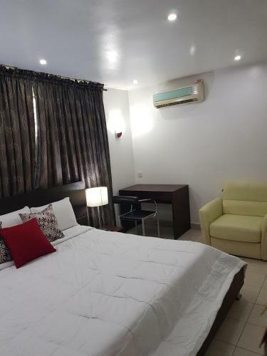 Waterfield Apartment Duplex With Terrace Magodo