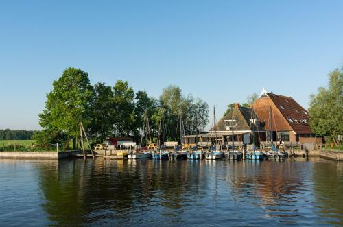 Bed & Breakfast Rufus Aan Het Water