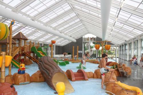 Hotel Vakantiepark Eiland Van Maurik