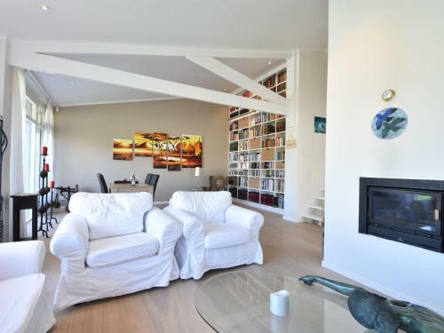 Cozy Holiday Home In Flushing Near Sea