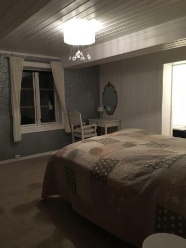 Stor Flott T�mmer Hytte