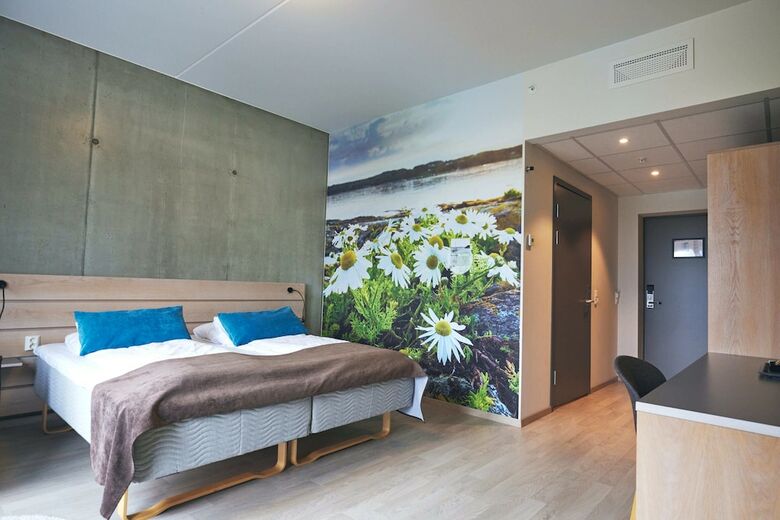 Hjorten Hotell Hitra