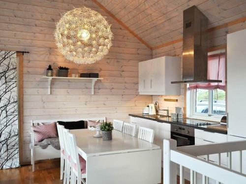 Holiday Home �yer