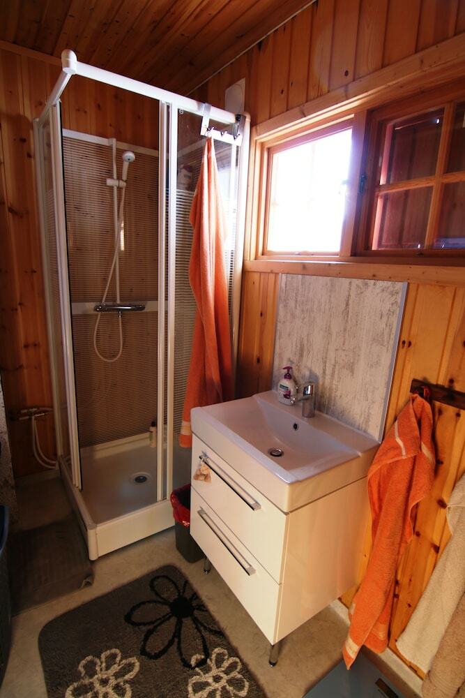 Polar Cabin