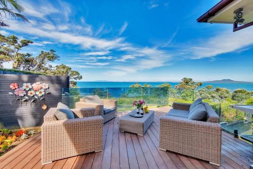 Elegant Beachfront Villa On The Northshore
