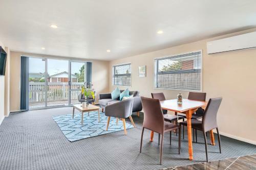 Three Bedroom Pakuranga Delight