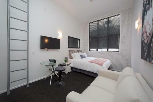Apartamento Lovely Urban Studio Plus Loft Off Queen Street