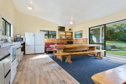 Mystery Creek Motel
