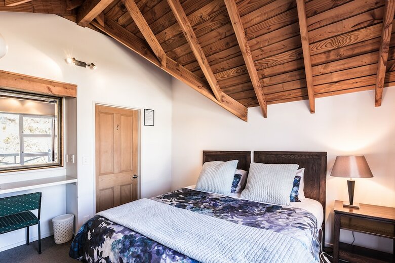 Bold Peak Lodge