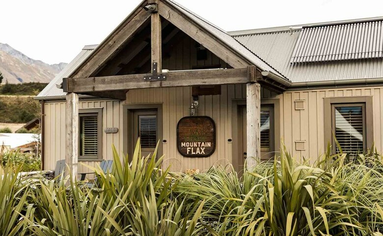Camp Glenorchy Eco Retreat
