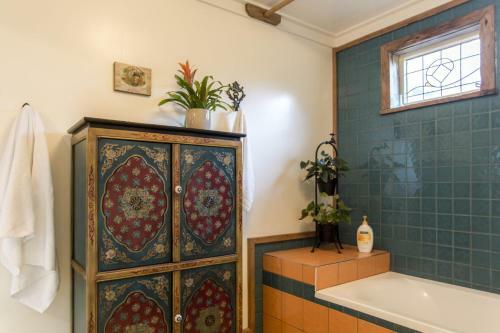 Pond Cottage - 5 Star Experience