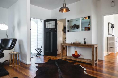Fitzroy Cottage - Your Happy Place