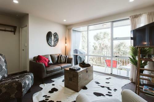 The Loft No3 - Convenient In Strandon