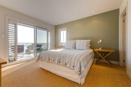 Sea Breeze Lodge B&B