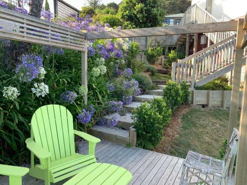 Pretty On Tairua Holiday Home