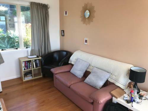 Pretty On Tairua Holiday Home