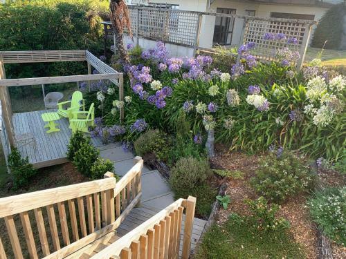 Pretty On Tairua Holiday Home