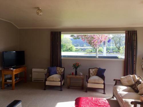 Bed & Breakfast Kaniere Bridge Home Stay