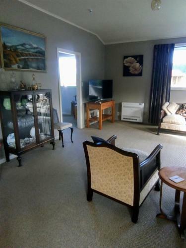 Bed & Breakfast Kaniere Bridge Home Stay
