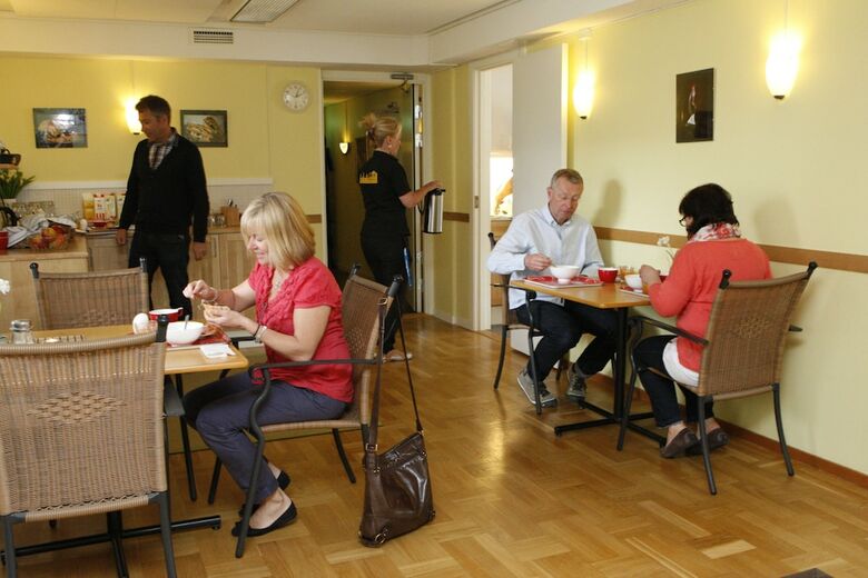 Hotell Zlafen Bed And Breakfast