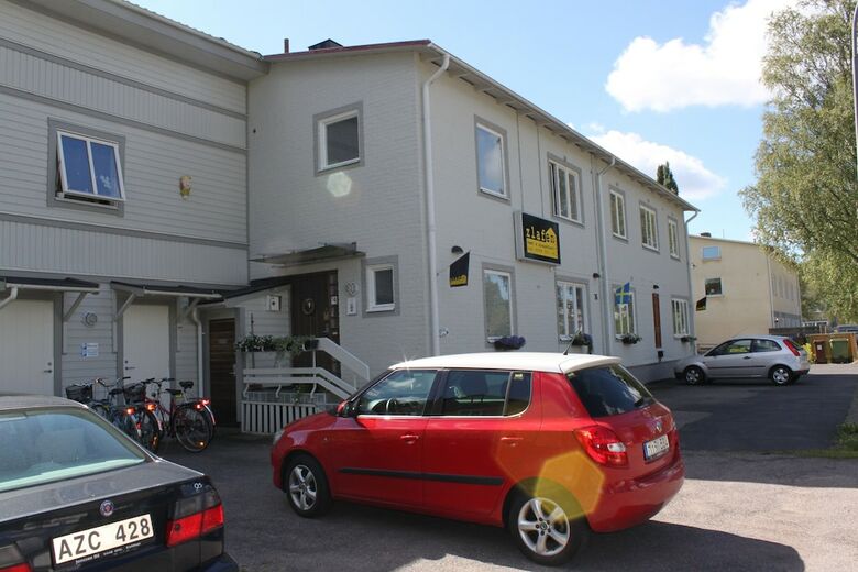 Hotell Zlafen Bed And Breakfast
