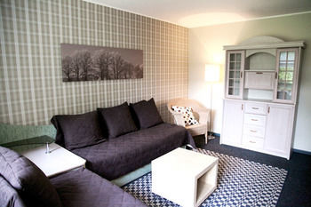 Hotel Nykscio Namai