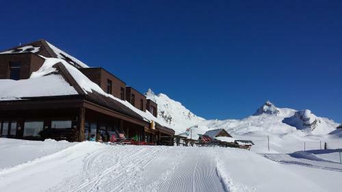 Hostal Berggasthaus Tannalp