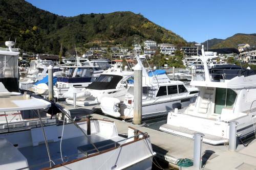 Oxley's Family Apartment