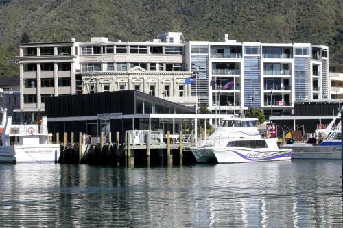 Oxley's Superior Luxury Apartment
